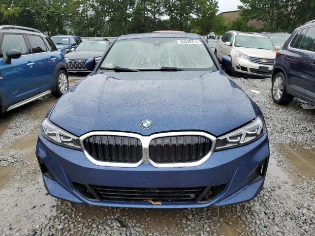 3MW89FF04P8D10586 BMW 330XI