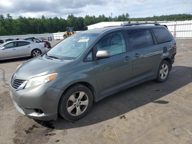 2013 Toyota Sienna LE