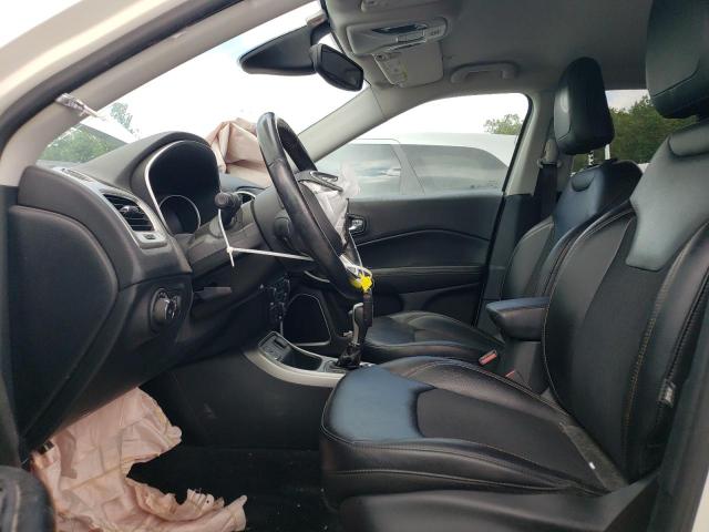 3C4NJCBB0JT194651 Jeep Compass Latitude