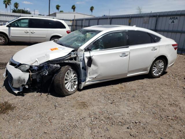 2015 Toyota Avalon Hybrid 