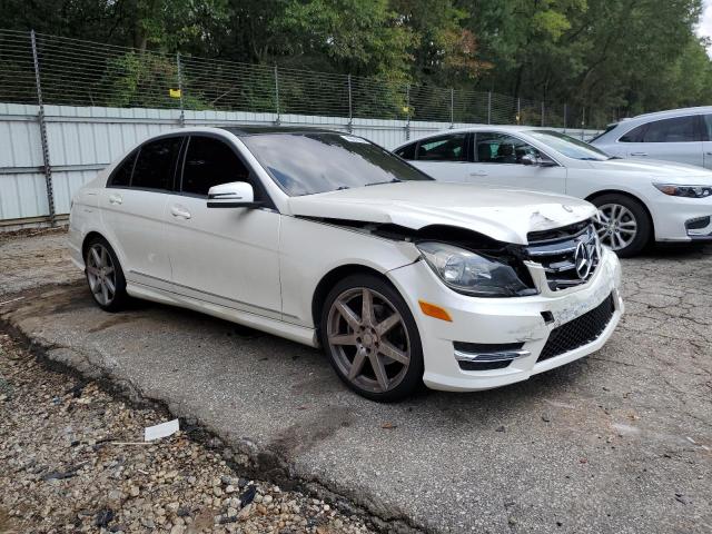 WDDGF4HB1EG215031 Mercedes-Benz C 250