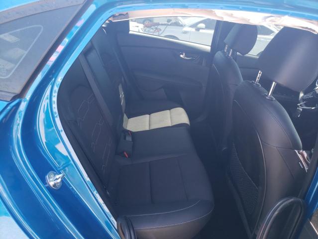 3KPF54AD7PE573967 KIA Forte Gt Line