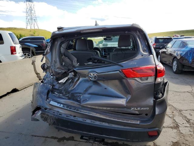 5TDJZRFH3JS556989 | 2018 TOYOTA HIGHLANDER