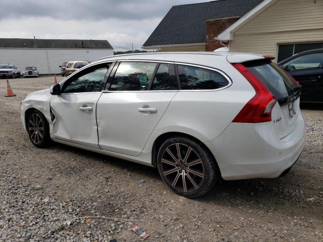 2015 VOLVO V60 PREMIE - YV140MEC4F1204163