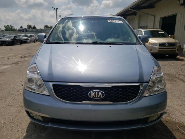 KNDMH4C70E6562818 KIA SEDONA EX