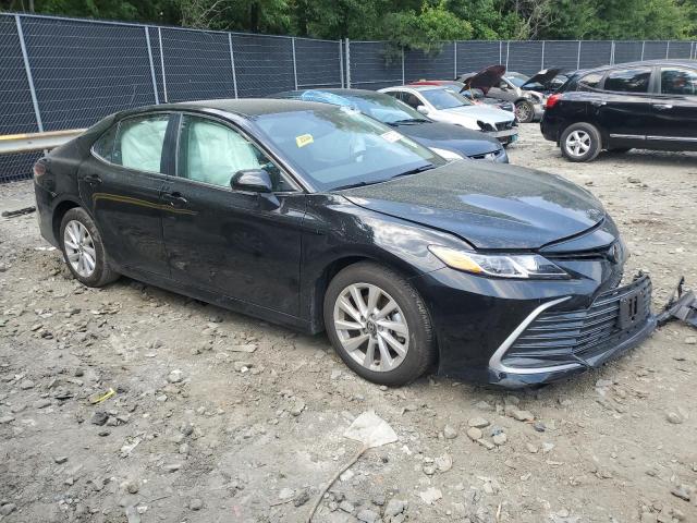 4T1R11AK3PU751876 Toyota Camry LE 4