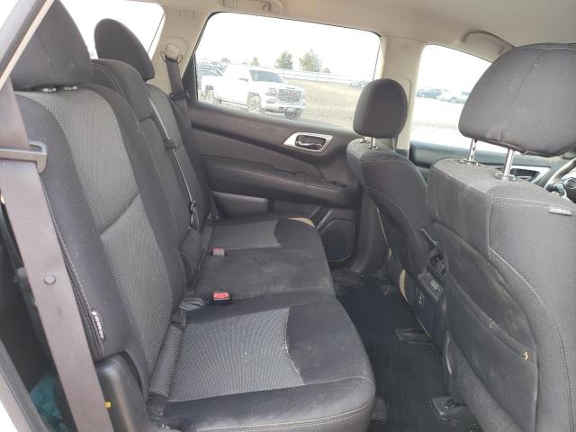 5N1DR2MM7JC640217 Nissan Pathfinder S