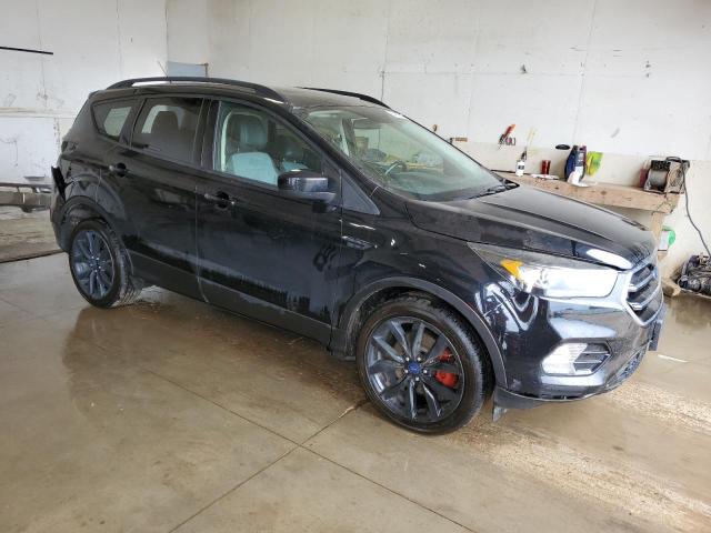 1FMCU9G99HUE40907 Ford ESCAPE SE