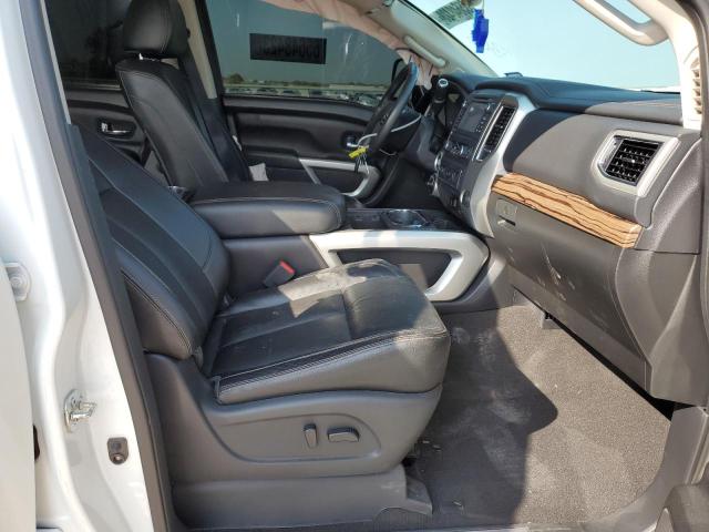 1N6BA1F45HN565684 Nissan Titan Xd Sl