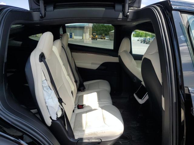 7SAXCAE53NF357670 Tesla MODEL X