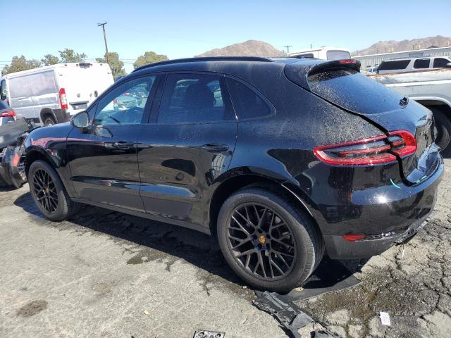 VIN WP1AA2A59JLB10082 2018 Porsche Macan no.2