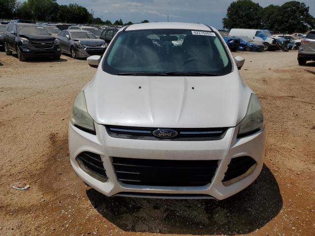 1FMCU0GX9EUB83592 Ford ESCAPE SE