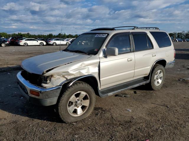 1996 Toyota 4Runner SR5