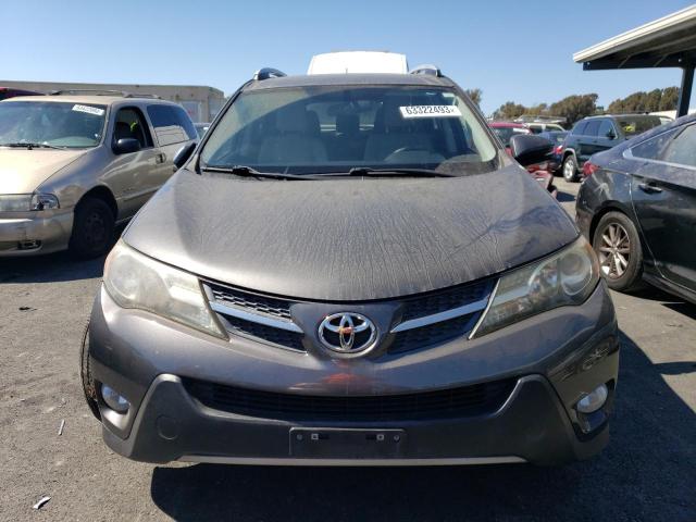 2T3WFREV9FW154535 Toyota Rav4 Xle