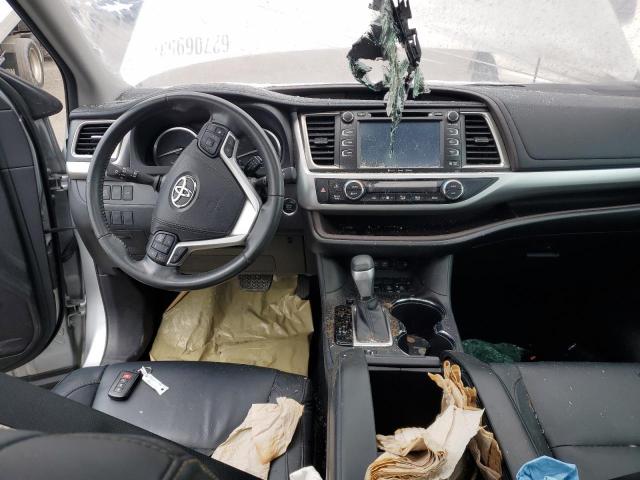 5TDJZRFH5JS532158 Toyota Highlander Se