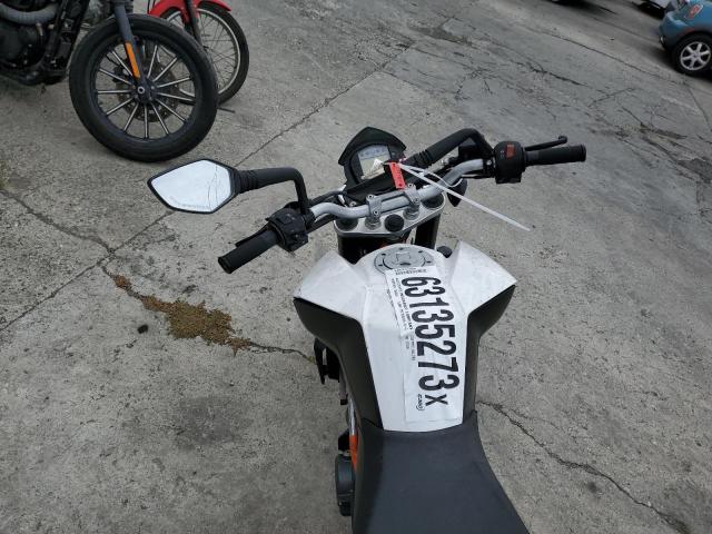 2016 KTM RC 390 MD2JGJ406GC275326