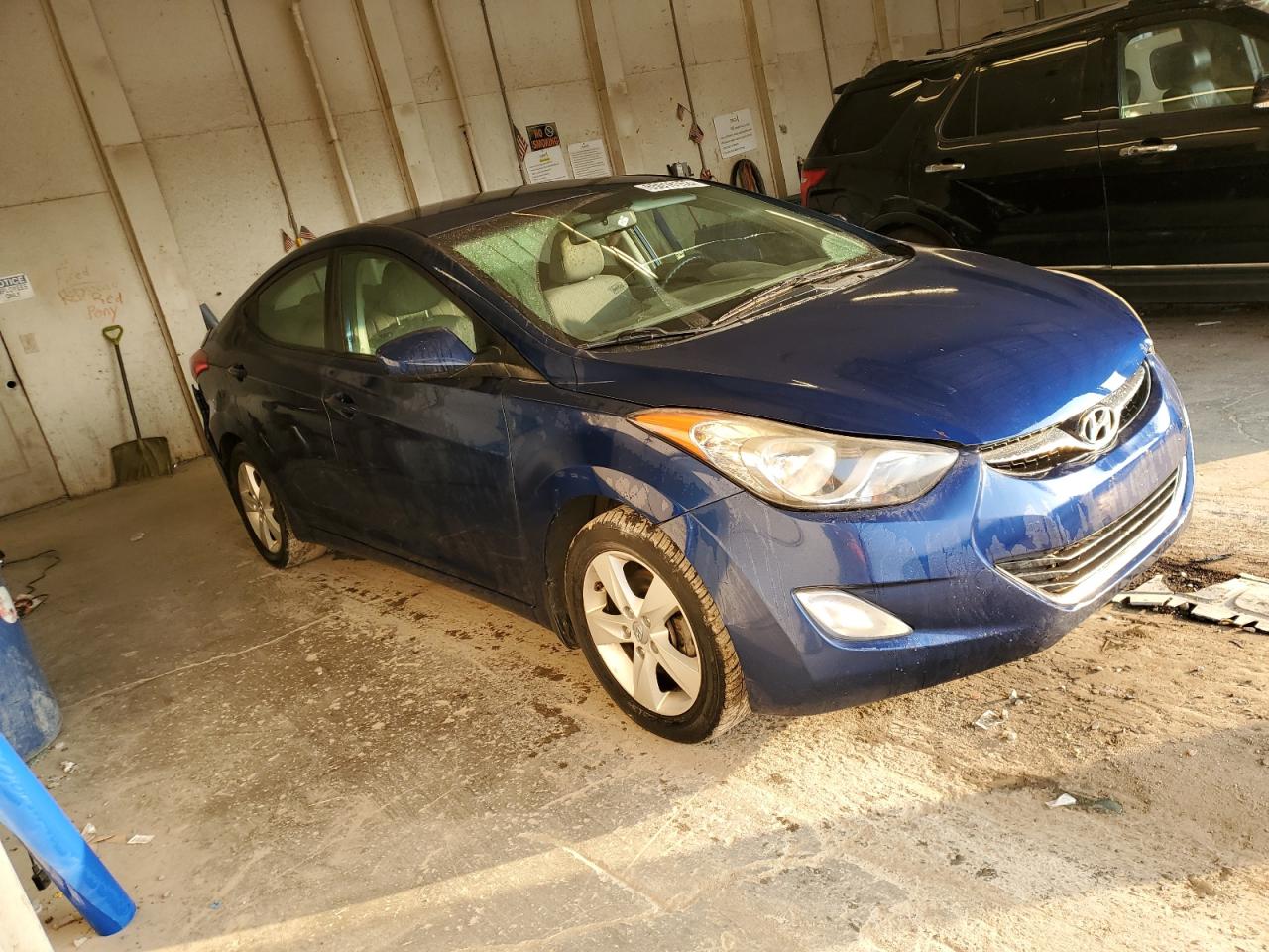 KMHDH4AEXDU576068 2013 Hyundai Elantra Gls