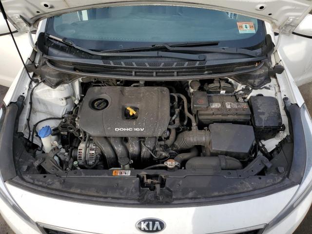 3KPFK4A76HE068555 | 2017 KIA FORTE LX