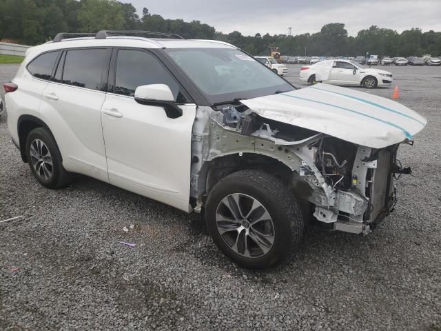 VIN 5TDHZRBH2MS539819 2021 Toyota Highlander, Xle no.4