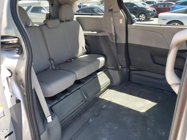 5TDYK3DC4GS732447 Toyota SIENNA XLE