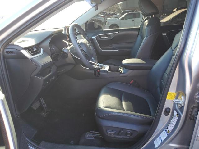 2T3A1RFV2MC155614 Toyota Rav4 Xle Premium