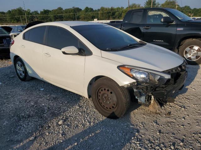KNAFK4A6XG5609623 KIA FORTE LX
