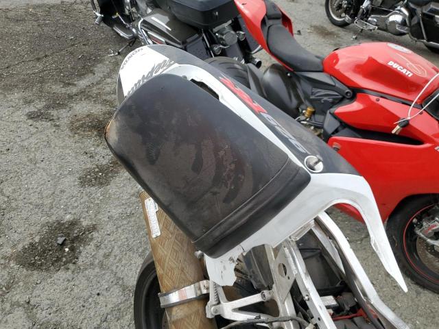 2000 HONDA CBR900 RR JH2SC4407YM000705