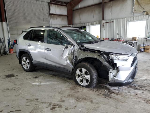 2T3P1RFV8MC220492 Toyota Rav4 Xle
