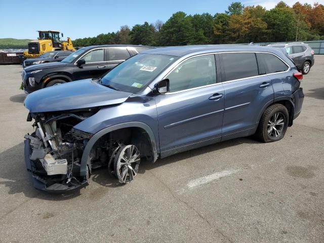 VIN 5TDBZRFH9KS926073 2019 Toyota Highlander, LE no.1