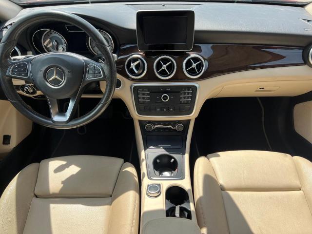 WDCTG4EB4HJ335160 Mercedes-Benz GLA 250