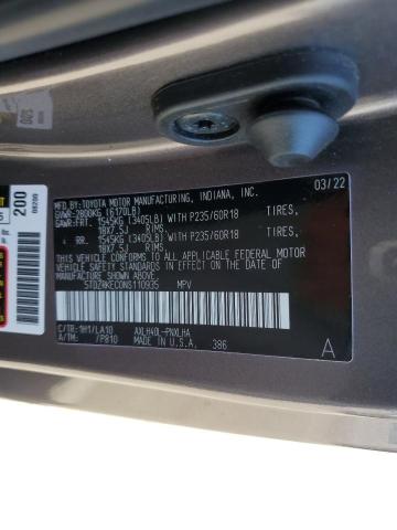 5TDZRKEC0NS110935 2022 TOYOTA SIENNA, photo no. 13