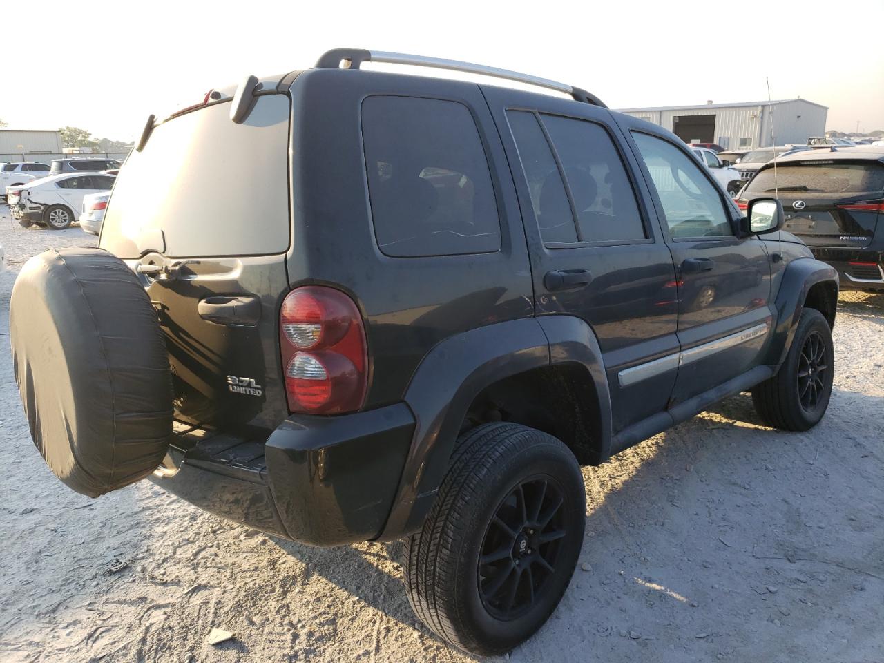 1J4GK58K65W579909 2005 Jeep Liberty Limited