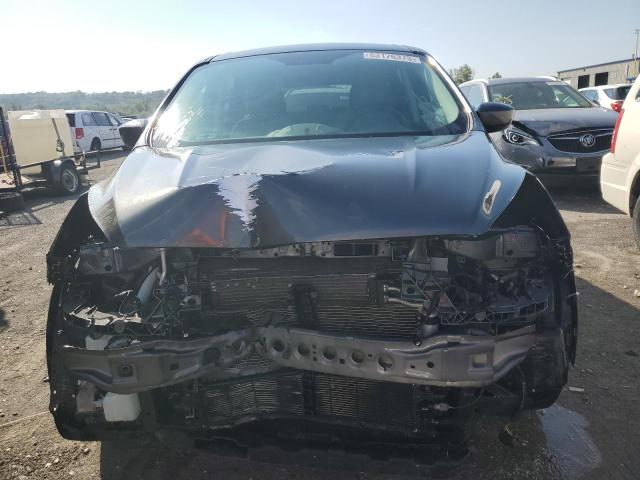 1FMCU0GDXHUC25701 Ford ESCAPE SE