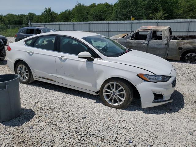 3FA6P0HD2KR246845 Ford FUSION SE