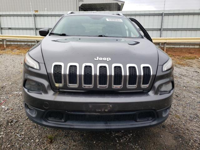 1C4PJMCS8EW137840 Jeep Cherokee Latitude