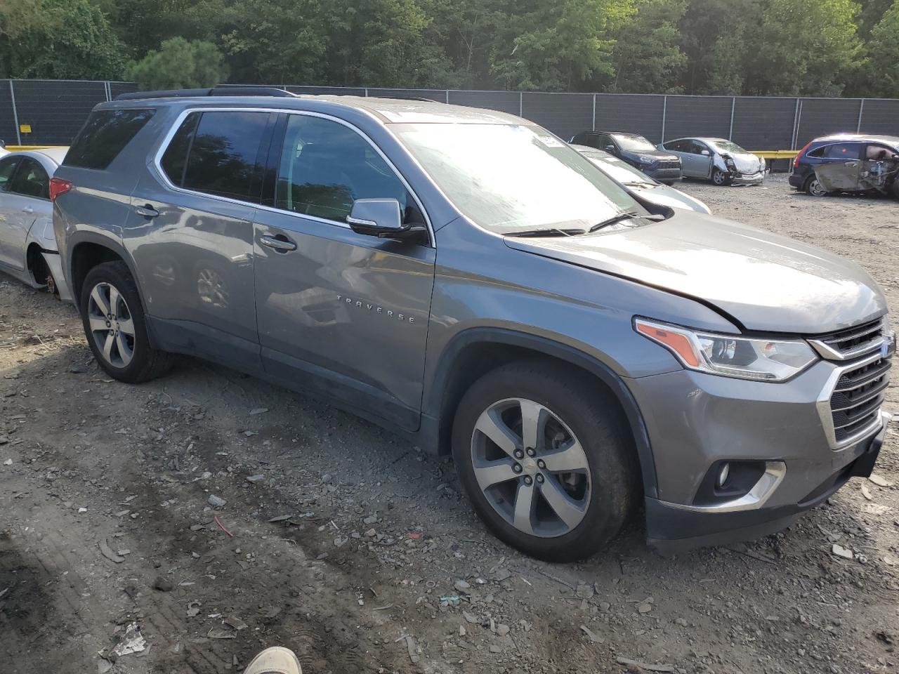 1GNEVHKW6KJ143546 Chevrolet Traverse L 4