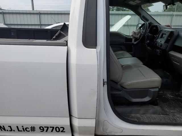 2017 Ford F150 VIN: 1FTMF1C80HKD28784 Lot: 63382563