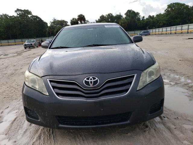 2011 Toyota Camry - Image 5