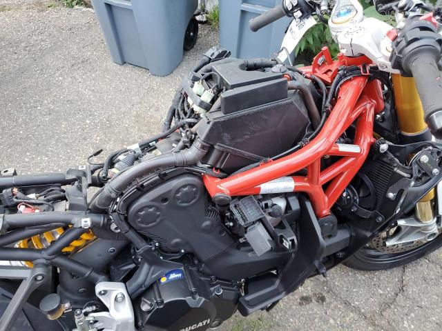 2021 DUCATI SUPERSPORT ZDMVABDS2MB000171
