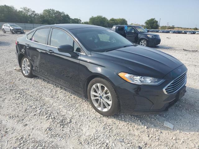 3FA6P0HD1LR245591 Ford Fusion SE 4