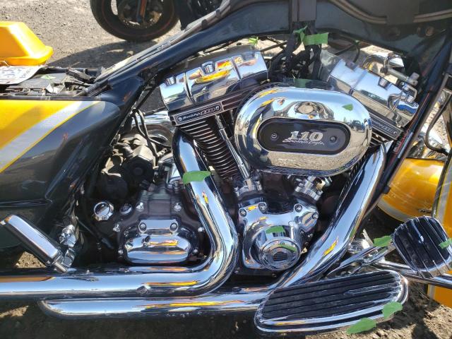 2009 HARLEY-DAVIDSON FLTRSE3 - 1HD1PV8109Y952505