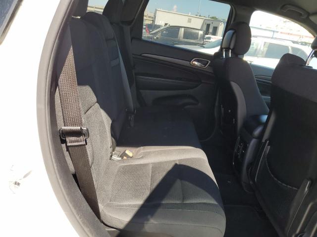 1C4RJEAG4FC808551 Jeep Grand Cherokee Laredo