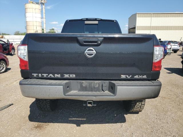  NISSAN TITAN 2017 Чорний