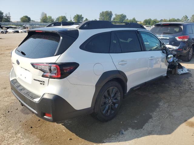 4S4BTGLD9P3130550 Subaru Outback Onyx Edition Xt