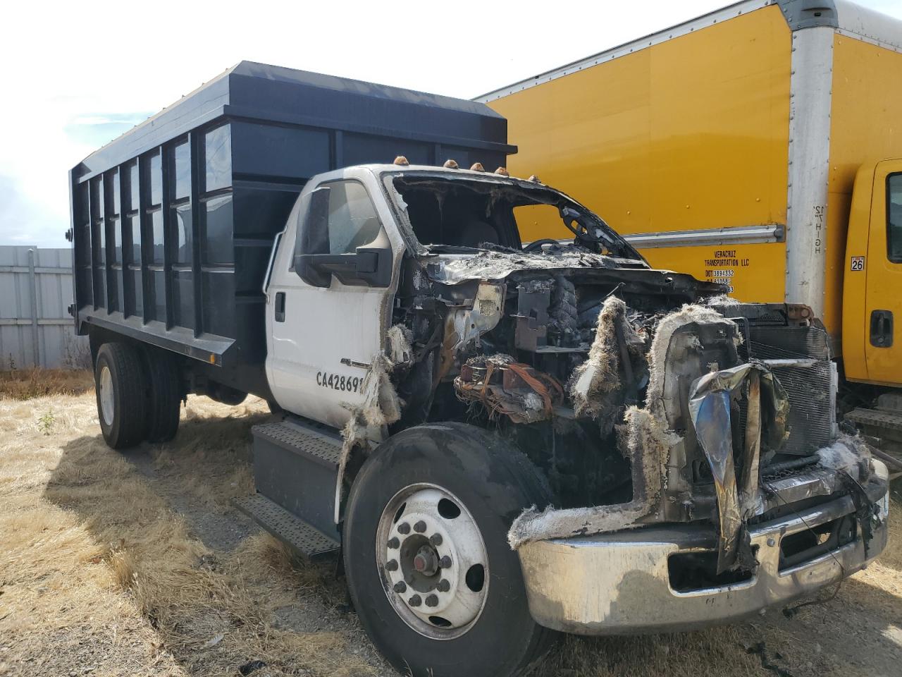 VIN: 1FDNF6DE0HDB04307 2017 FORD F650