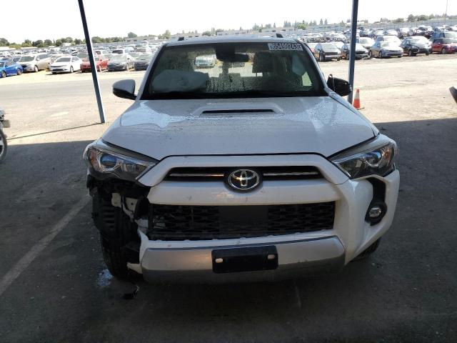 2023 TOYOTA 4RUNNER SE - JTERU5JR5P6132731