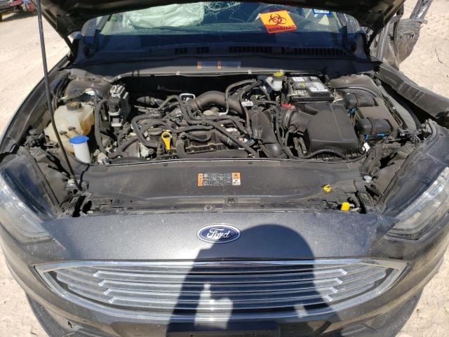 3FA6P0HD7JR267575 Ford FUSION SE