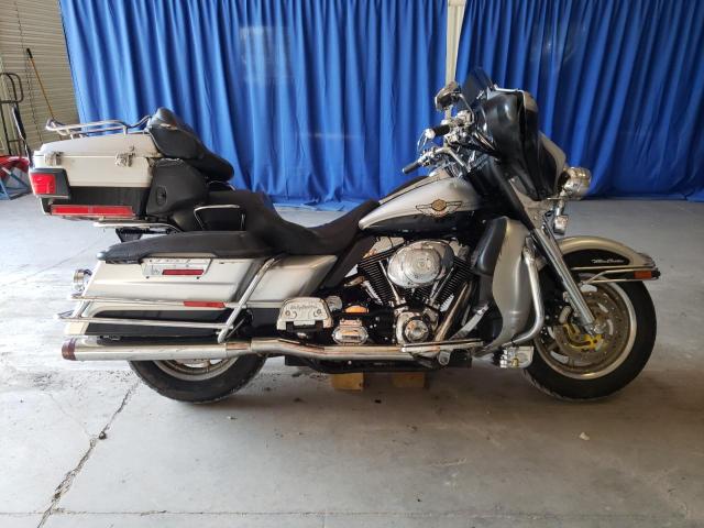 2003 HARLEY-DAVIDSON FLHTCUI AN - 1HD1FCW473Y615700
