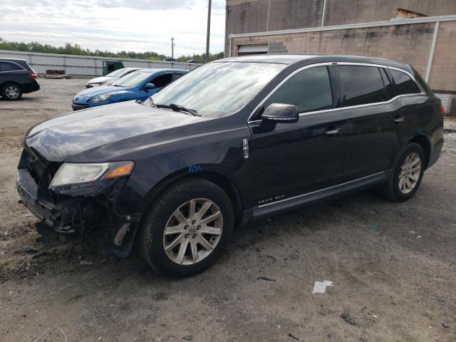 2014 Lincoln MKT 