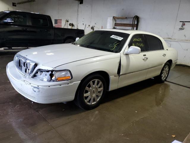 2006 Lincoln Town Car Signature Limited